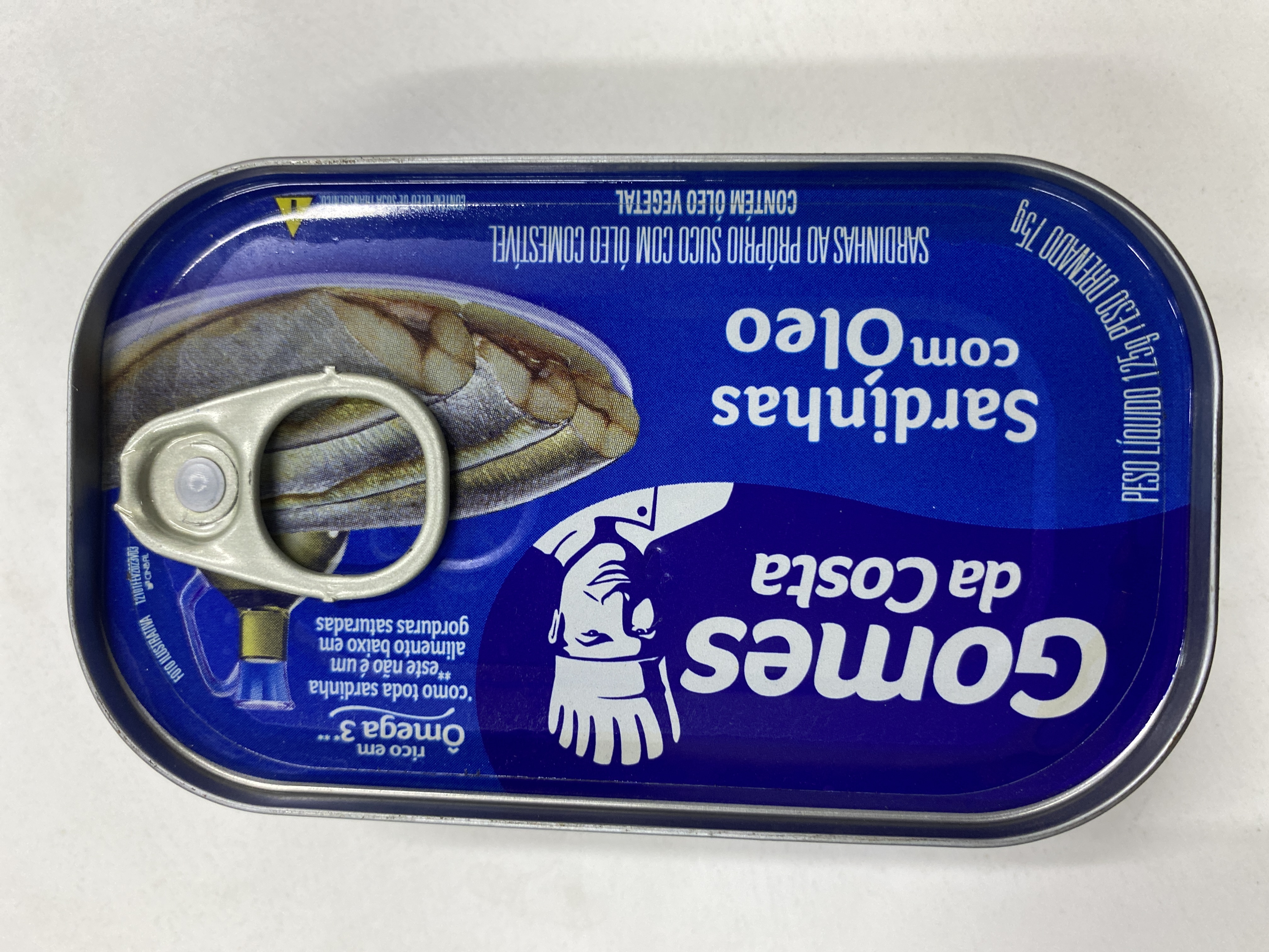 Sardinha Gomes da Costa com óleo